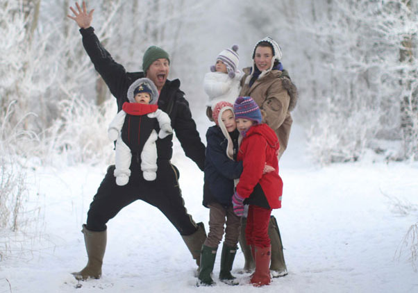 Nasce quinto filho de Jamie Oliver e chef divulga fotos do pequeno