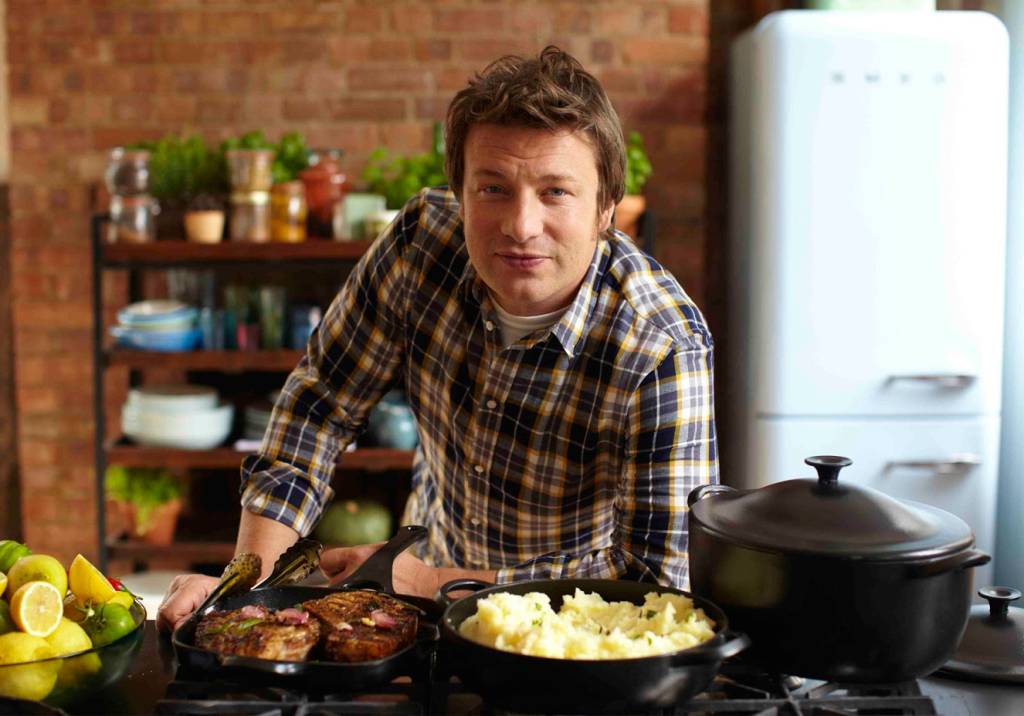 Quer viver até os 100? Jamie Oliver conta quais alimentos incluir na dieta