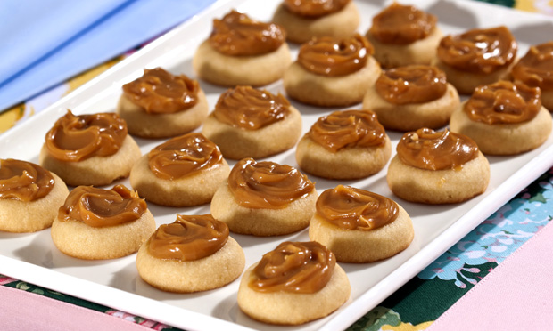 Biscoitinho recheado de doce de leite Biscoitinho recheado de doce de leite