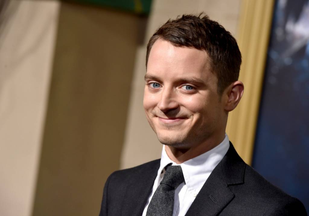 Elijah Wood cita pedofilia em Hollywood: “o assunto deve ser propriamente investigado”