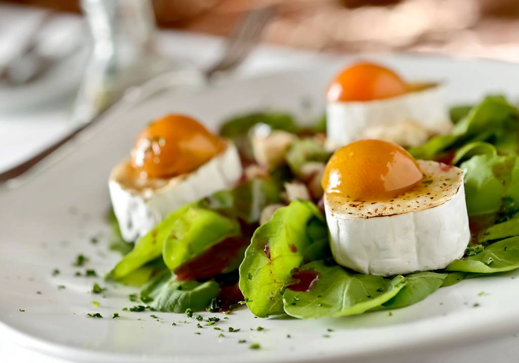 Queijo de cabra com laranja kinkan confit