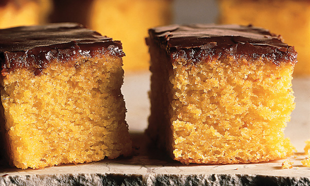 Bolo de cenoura com chocolate light Bolo de cenoura com chocolate light