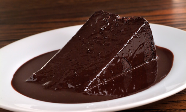 Bolo de chocolate devil?s cake, de Benny Novak Bolo de chocolate devil?s cake, de Benny Novak