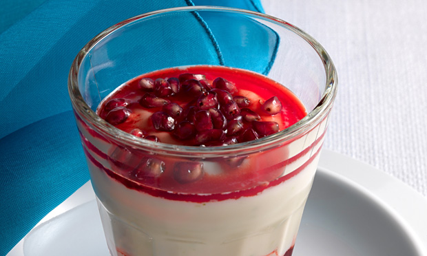 Creme de iogurte com romã Creme de iogurte com romã