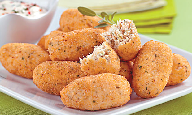 Croquete de frango e queijo Croquete de frango e queijo