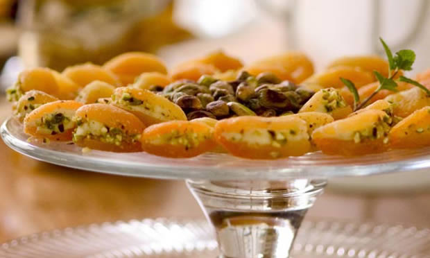 Damasco com cream cheese e gorgonzola Damasco com cream cheese e gorgonzola