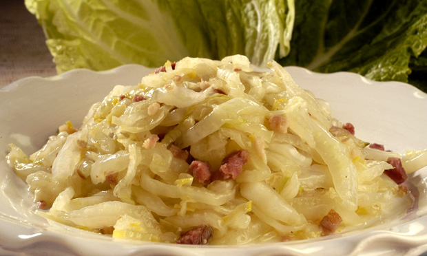 Folha de acelga com bacon Folha de acelga com bacon