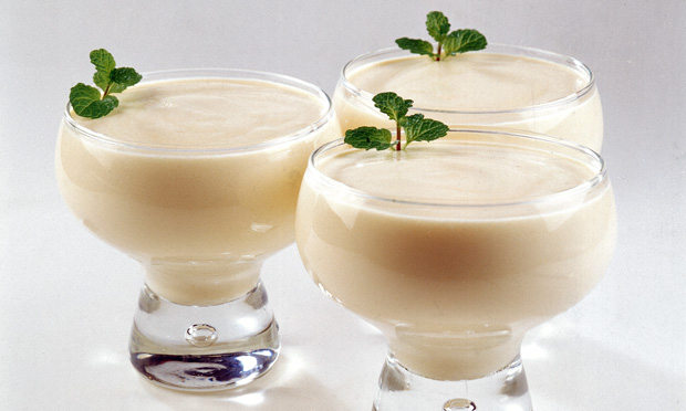 Musse diet de chocolate branco com maracujá Musse diet de chocolate branco com maracujá