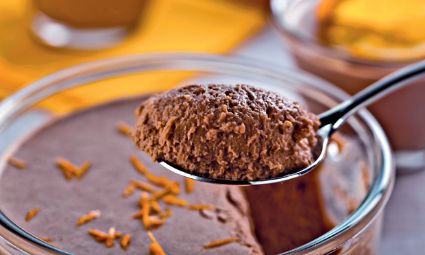 Musse de laranja com chocolate Musse de laranja com chocolate