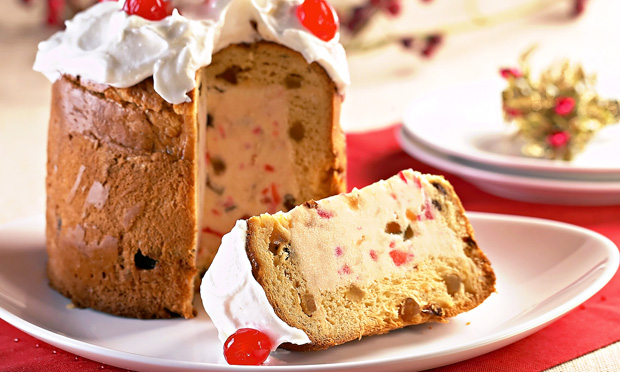 Panetone com sorvete e marshmallow Panetone com sorvete e marshmallow