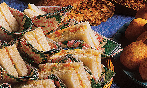 Sanduíche de cenoura com maçã Sanduíche de cenoura com maçã