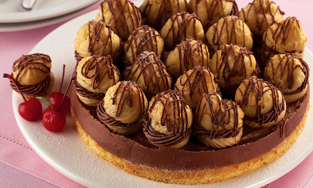 Torta de ganache e carolinas Torta de ganache e carolinas