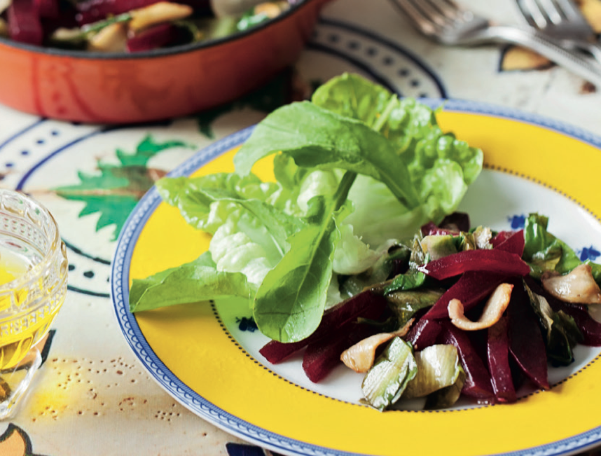 Refogado de beterraba com escarola