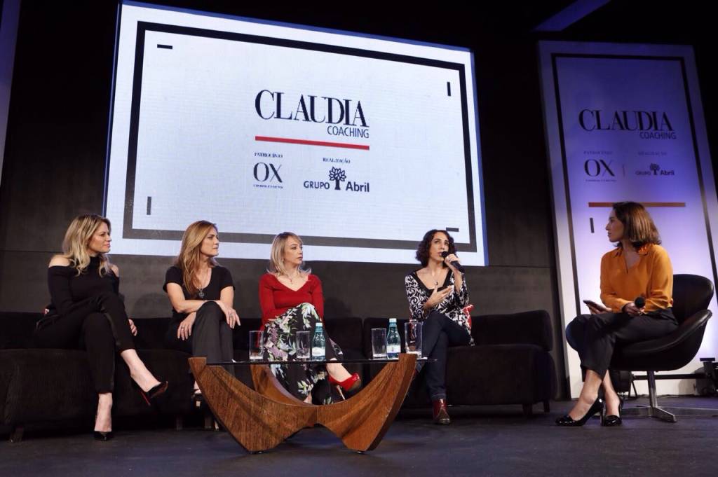 CLAUDIA Coaching discute o que é essencial para a mulher de hoje