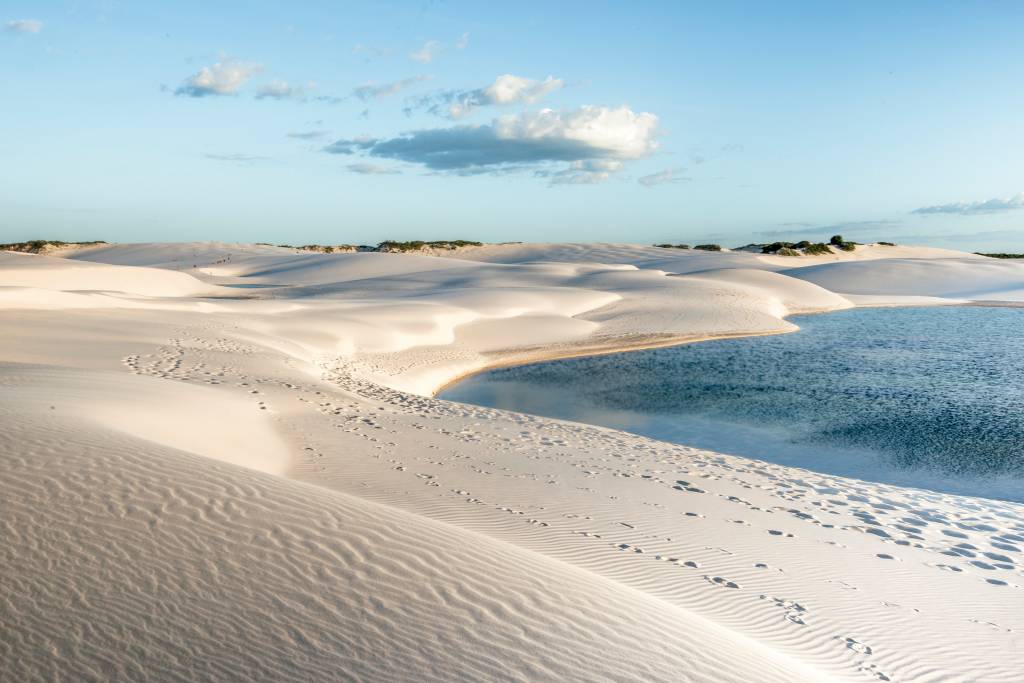 Lakes and dunes of Len?ois Maranhenses