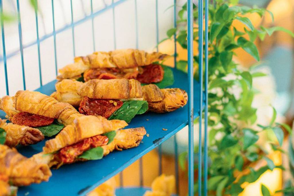 minicroissant-caprese