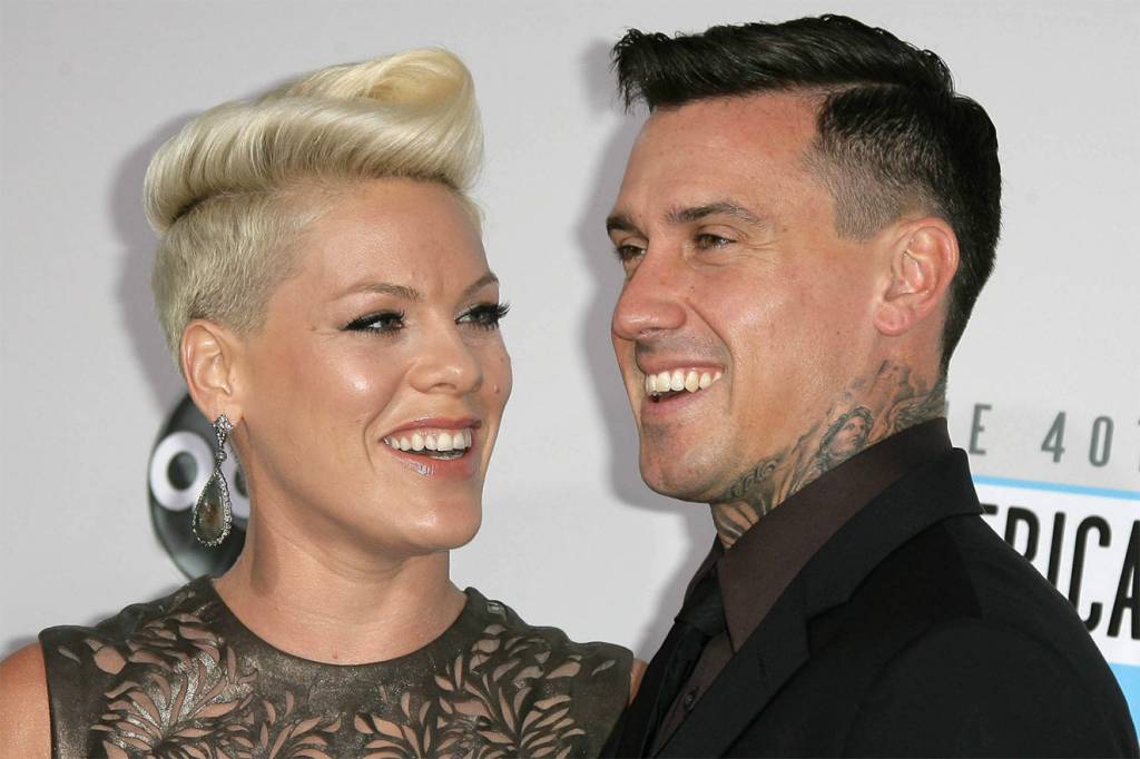 pink-carey-hart