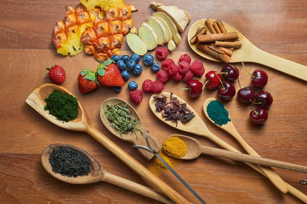 Detox: ingredientes que diminuem o inchaço e eliminam toxinas