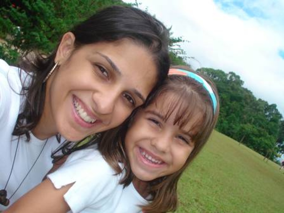 Ana Carolina Oliveira e a filha Isabella Nardoni Ana Carolina Oliveira e a filha Isabella Nardoni