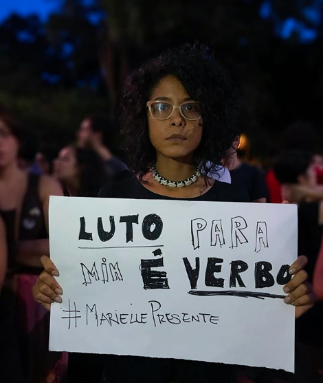 Sarah Brito, 35 anos: “Estou aqui pra sair da inércia, para lutar. É hora de se unir apesar das diferenças de crenças políticas, econômicas, de qual tipo de feminismo você acredita”