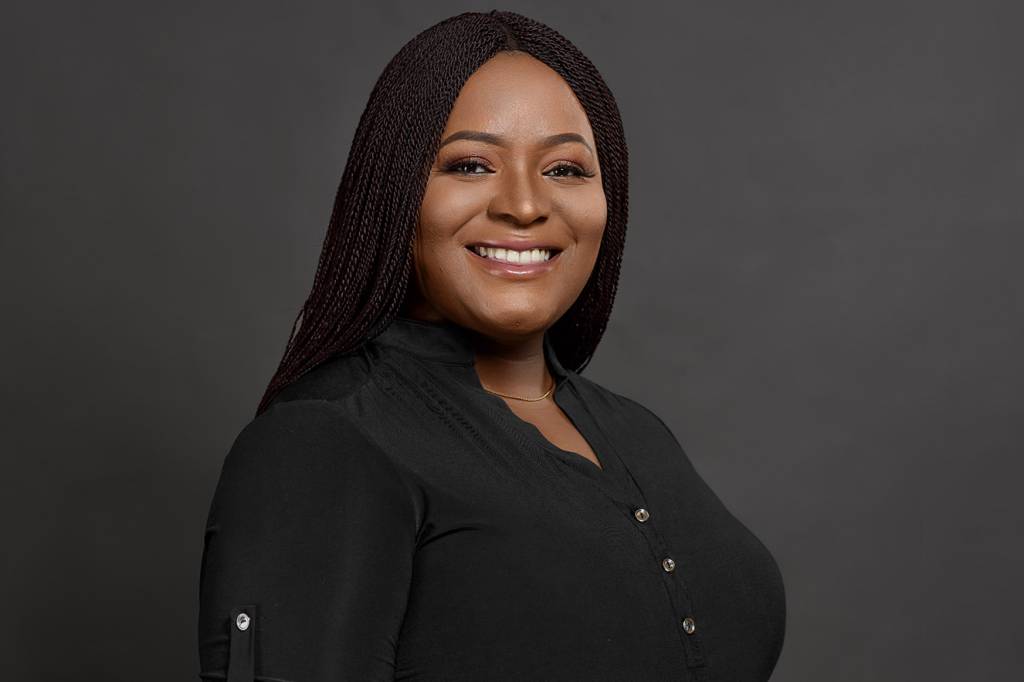 Nigeriana desenvolve app para auxiliar bancos de sangue do país