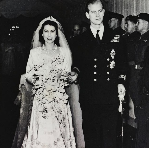 rainha elizabeth II vestido de noiva