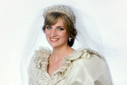 Vestido de casamento de Lady Di e a briga judicial