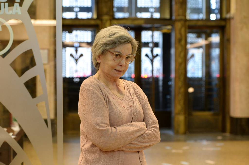 Atriz Beatriz Segall é internada em São Paulo