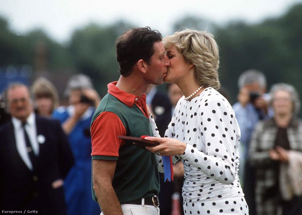 kissing diana charles kissing diana charles