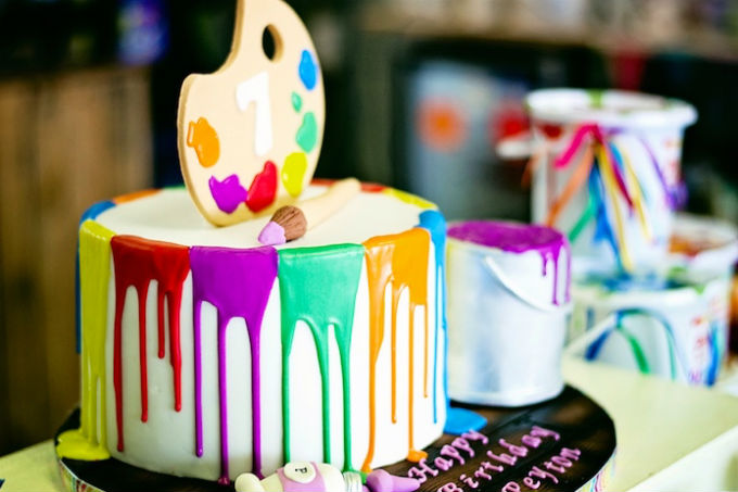 Festa infantil com tema cores