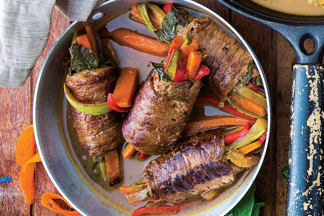 Bife à rolê de legumes Bife à rolê de legumes