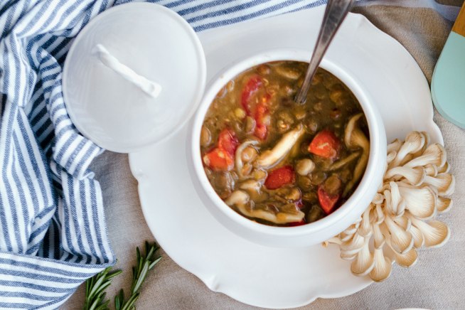 sopa-de-lentilha-com-shimeji sopa-de-lentilha-com-shimeji