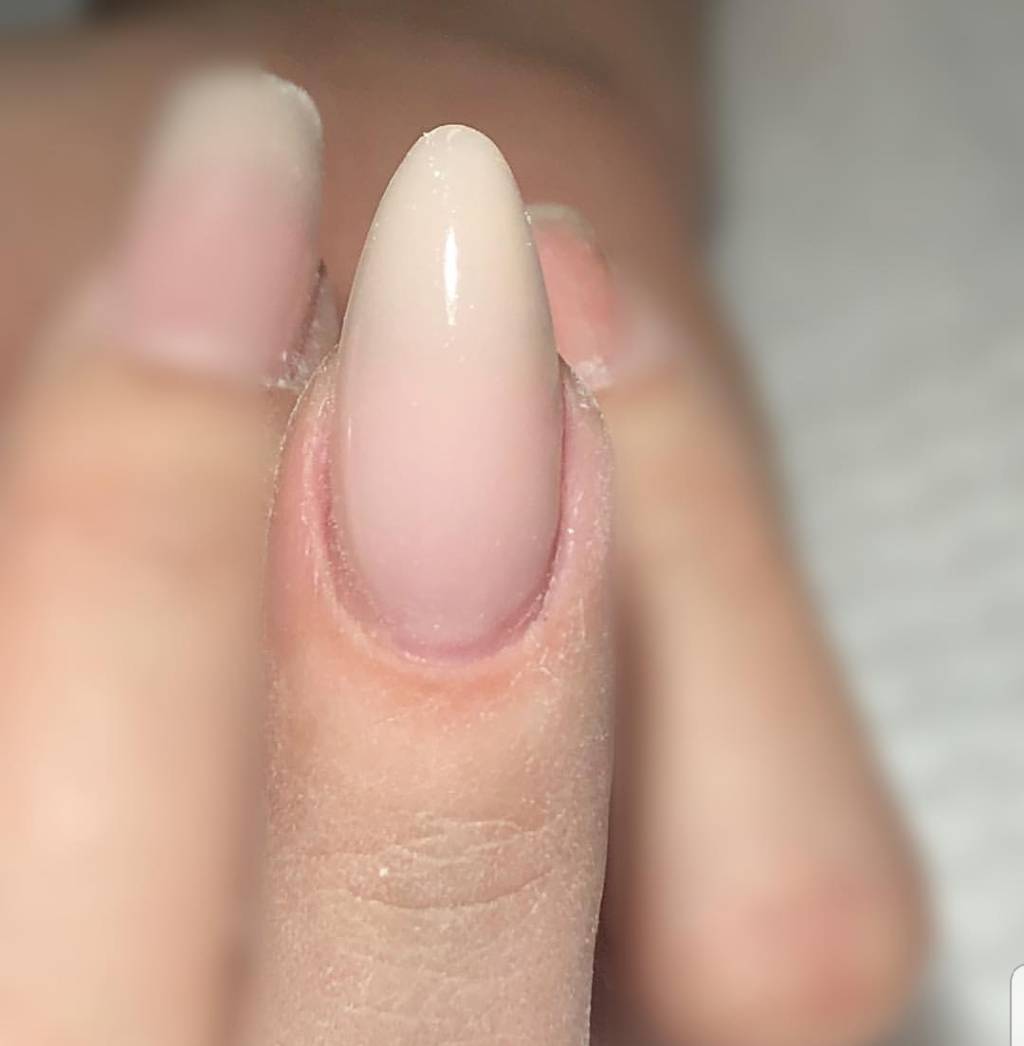 unhas amendoadas unhas amendoadas