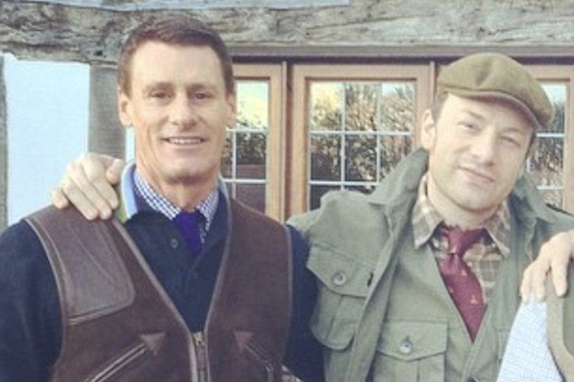 Cunhado de Jamie Oliver é acusado de maltratar empregados e arruinar rede