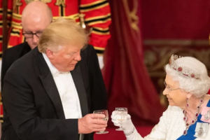 Donald Trump e Rainha Elizabeth