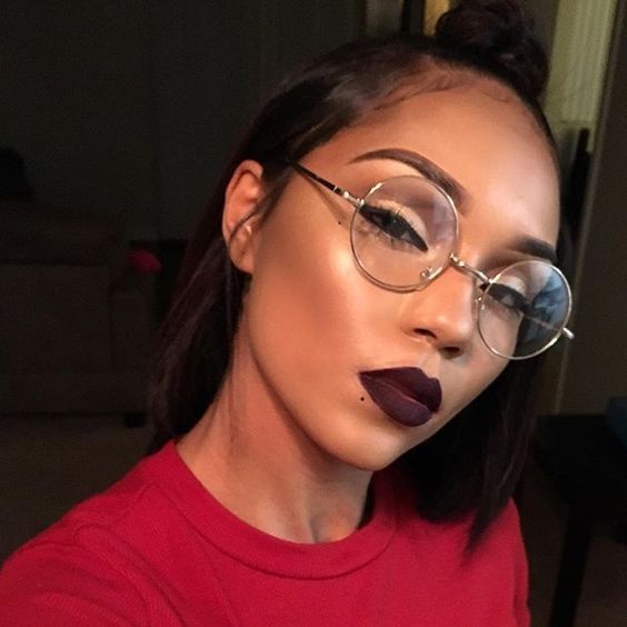 Maquiagem com óculos