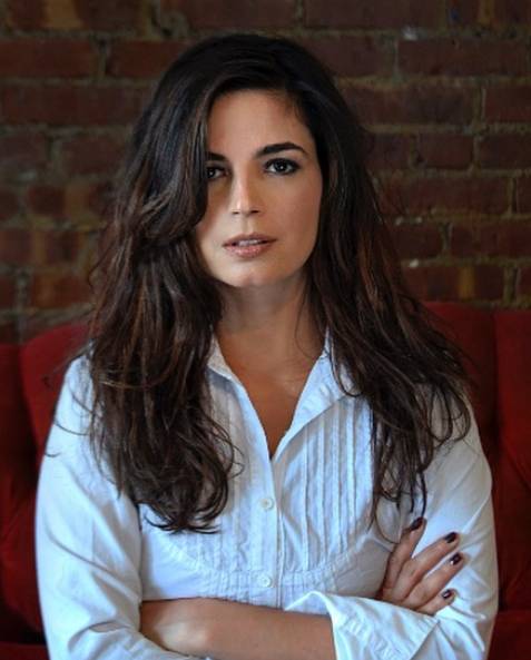 Emanuelle Araújo espanta com foto rara de filha de 25 anos