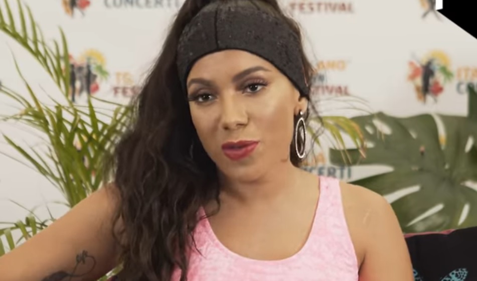 Anitta fala sobre depressão Anitta fala sobre depressão