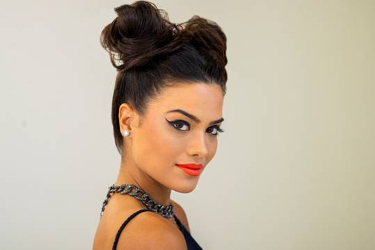 Confira o passo a passo de makes para o Rock in Rio Confira o passo a passo de makes para o Rock in Rio