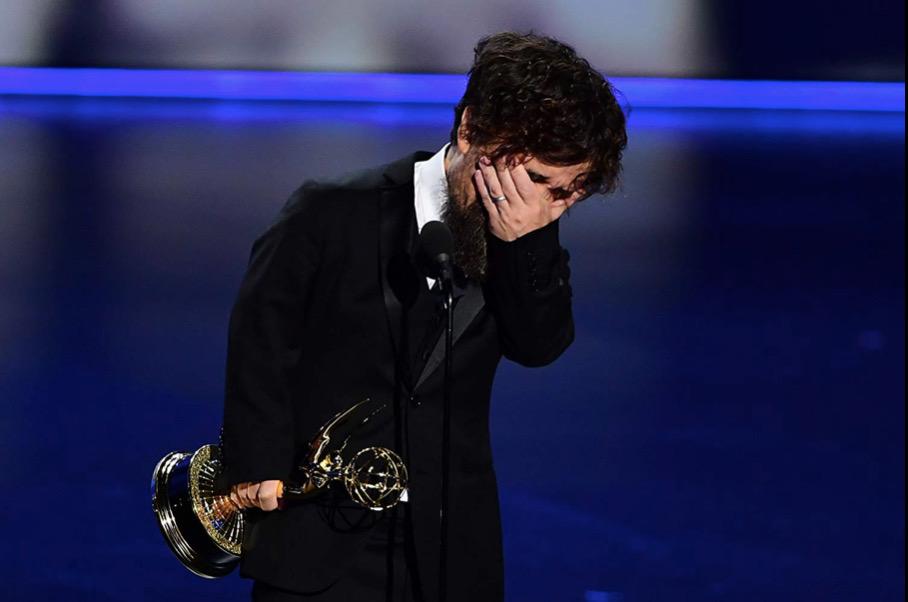peter-dinklage-emmy peter-dinklage-emmy