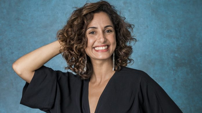 Camila Pitanga namora uma mulher pela primeira vez, revela jornal