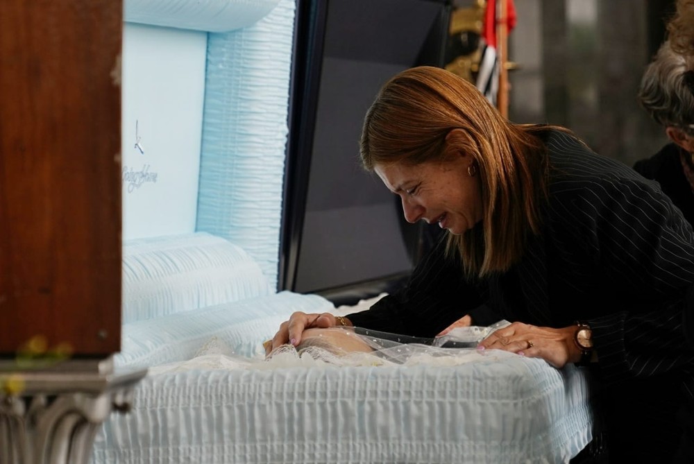 Rose, companheira de Gugu, questiona: ‘Por que você foi para lá?’