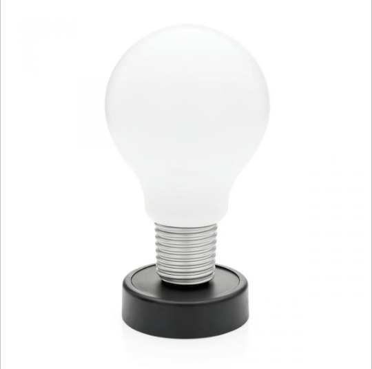 <span style="font-weight:400;">Luminária de mesa Lâmpada. </span><a href="https://loja.imaginarium.com.br/luminaria-de-mesa-lampada/p"><span style="font-weight:400;">Imaginarium,</span></a><span style="font-weight:400;"> R$ 89,90</span> <span style="font-weight:400;">Luminária de mesa Lâmpada. </span><a href="https://loja.imaginarium.com.br/luminaria-de-mesa-lampada/p"><span style="font-weight:400;">Imaginarium,</span></a><span style="font-weight:400;"> R$ 89,90</span>