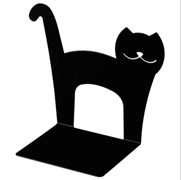 <span style="font-weight:400;">Gato aparador de livros. </span><a href="https://www.tokstok.com.br/aparador-de-livros-preto-gato/p"><span style="font-weight:400;">Tok&Stok</span></a>,<span style="font-weight:400;"> R$ 22,90 </span> <span style="font-weight:400;">Gato aparador de livros. </span><a href="https://www.tokstok.com.br/aparador-de-livros-preto-gato/p"><span style="font-weight:400;">Tok&Stok</span></a>,<span style="font-weight:400;"> R$ 22,90 </span>