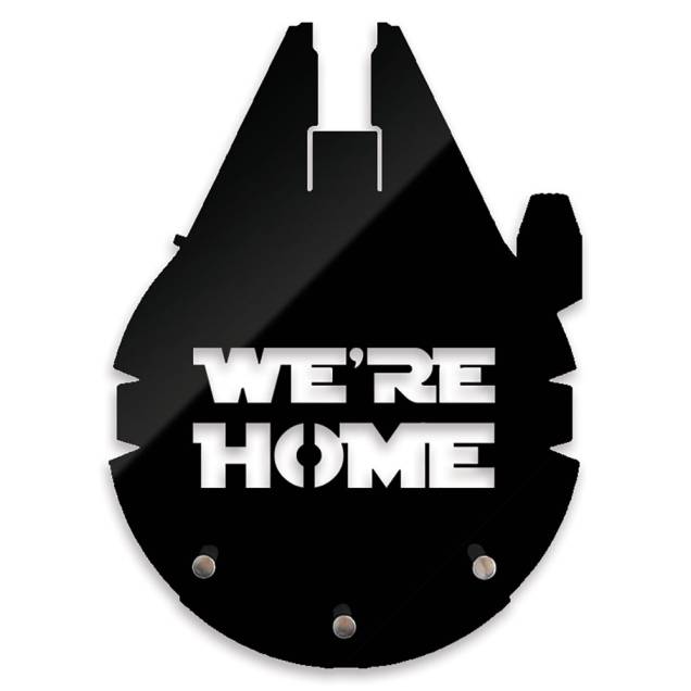 Porta-chave We´re Home, de acrílico com três ganchos em metal, de 12x 16 cm. <a href="https://nerdstore.com.br/produto/porta-chaves-were-home/" target="_blank" rel="noopener">Nerd Store</a>, R$ 34,90 Porta-chave We´re Home, de acrílico com três ganchos em metal, de 12x 16 cm. <a href="https://nerdstore.com.br/produto/porta-chaves-were-home/" target="_blank" rel="noopener">Nerd Store</a>, R$ 34,90
