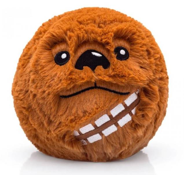 Almofada Star Wars Chewbacca, de poliéster, com 14 cm de diâmetro. <a href="https://loja.imaginarium.com.br/almofada-colecionavel-star-wars-chewbacca/p?idsku=14703&gclid=EAIaIQobChMI8q3DyaSC4gIVjAuRCh3oswifEAkYCCABEgIO1PD_BwE" target="_blank" rel="noopener">Imaginarium</a>, R$ 49,90 <h2 class="produto-nome"></h2> Almofada Star Wars Chewbacca, de poliéster, com 14 cm de diâmetro. <a href="https://loja.imaginarium.com.br/almofada-colecionavel-star-wars-chewbacca/p?idsku=14703&gclid=EAIaIQobChMI8q3DyaSC4gIVjAuRCh3oswifEAkYCCABEgIO1PD_BwE" target="_blank" rel="noopener">Imaginarium</a>, R$ 49,90 <h2 class="produto-nome"></h2>