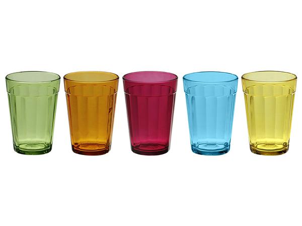 Copo Americano Color, de 190 ml, de vidro, em cinco cores diferentes.<a href="https://www.tokstok.com.br/americano-color-copo-agua-190-ml-6vrd-variado-copo-americano/p?idsku=330111" target="_blank" rel="noopener"> Tok&Stok</a>, R$ 9,90 cada Copo Americano Color, de 190 ml, de vidro, em cinco cores diferentes.<a href="https://www.tokstok.com.br/americano-color-copo-agua-190-ml-6vrd-variado-copo-americano/p?idsku=330111" target="_blank" rel="noopener"> Tok&Stok</a>, R$ 9,90 cada