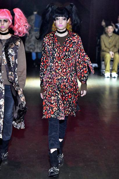 Semana de Moda de Paris - Inverno 2019/2020 Semana de Moda de Paris - Inverno 2019/2020