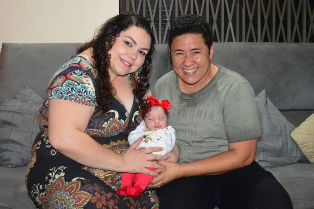 Após realizar sonho de ser pai, homem trans conquista licença-paternidade