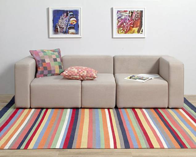Tapete Listra Colorido, de kilim artesanal, 1,50 x 2 m. <a href="https://produto.mercadolivre.com.br/MLB-933439606-tapete-listra-colorido-de-150-x-200-_JM?quantity=1" target="_blank" rel="noopener">Mercado Livre</a>, R$ 360 Tapete Listra Colorido, de kilim artesanal, 1,50 x 2 m. <a href="https://produto.mercadolivre.com.br/MLB-933439606-tapete-listra-colorido-de-150-x-200-_JM?quantity=1" target="_blank" rel="noopener">Mercado Livre</a>, R$ 360